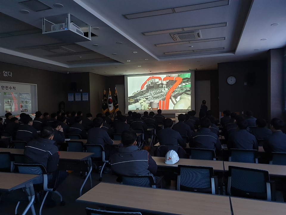 2019년 SK에너지 교육생 Steam Turbine 교육에 대한 이미지3