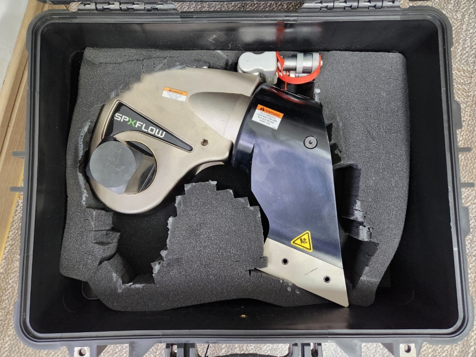 Hydraulic Torque Wrench(SPXFLOW)에 대한 이미지2